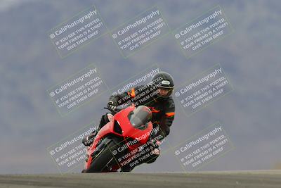 media/Jan-15-2023-SoCal Trackdays (Sun) [[c1237a034a]]/Turn 9 (2pm)/